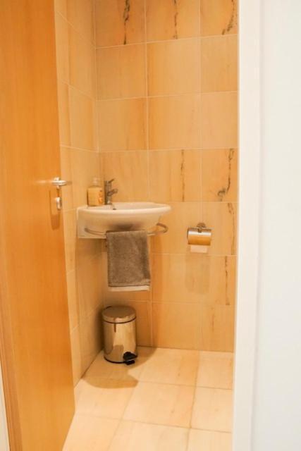 Edles Apartment In Architektenvilla Mit Grossem Pool, Sauna, Dachterrasse Und Malerischem Garten Pataias Bagian luar foto